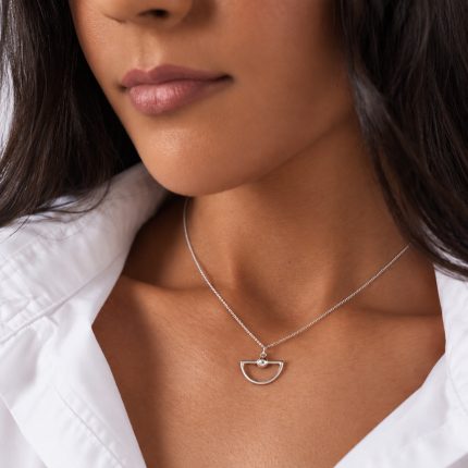 trip necklace